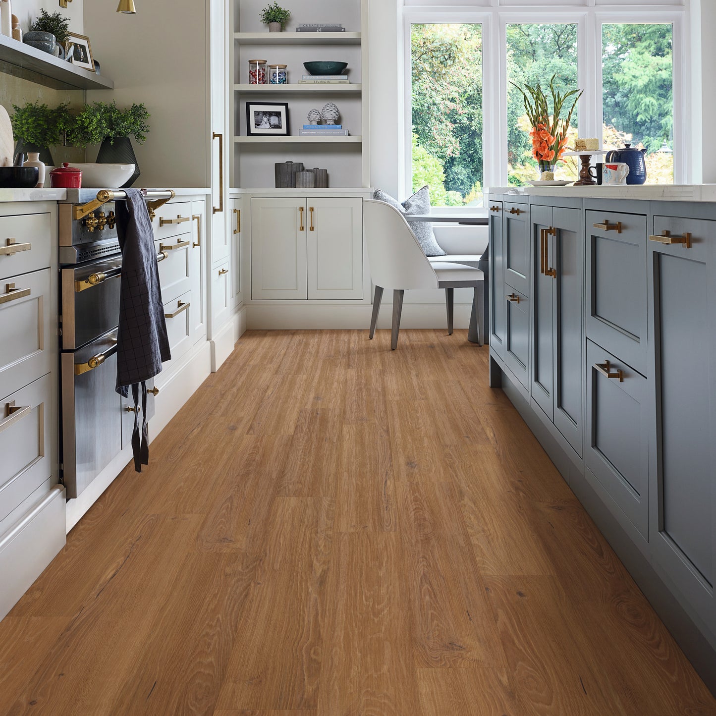 Palio Essenza Stick Down LVT By Karndean