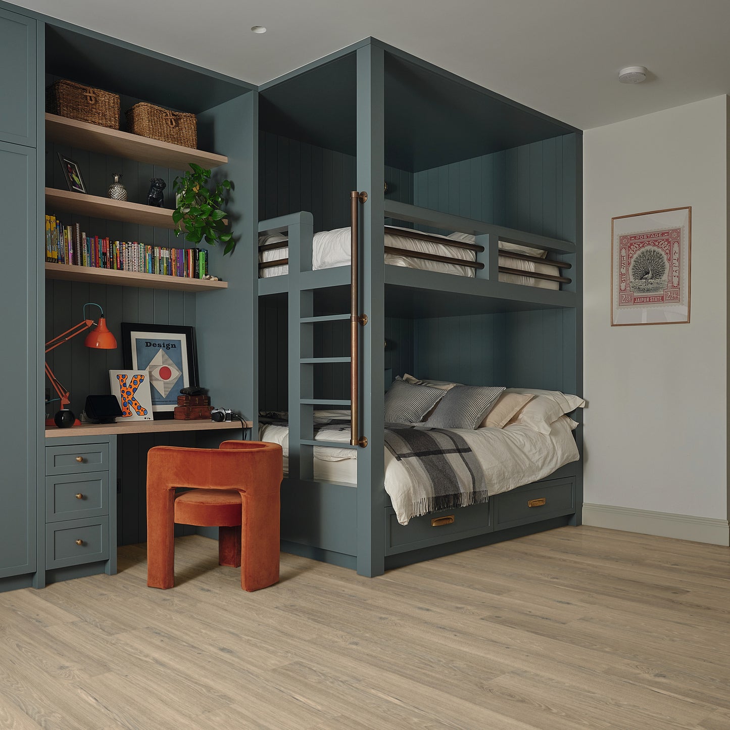Palio Essenza Stick Down LVT By Karndean